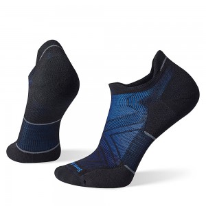 Altra SMARTWOOL RUN TARGETED CUSHION LOW ANKLE Men's Socks Black | SGK-574320