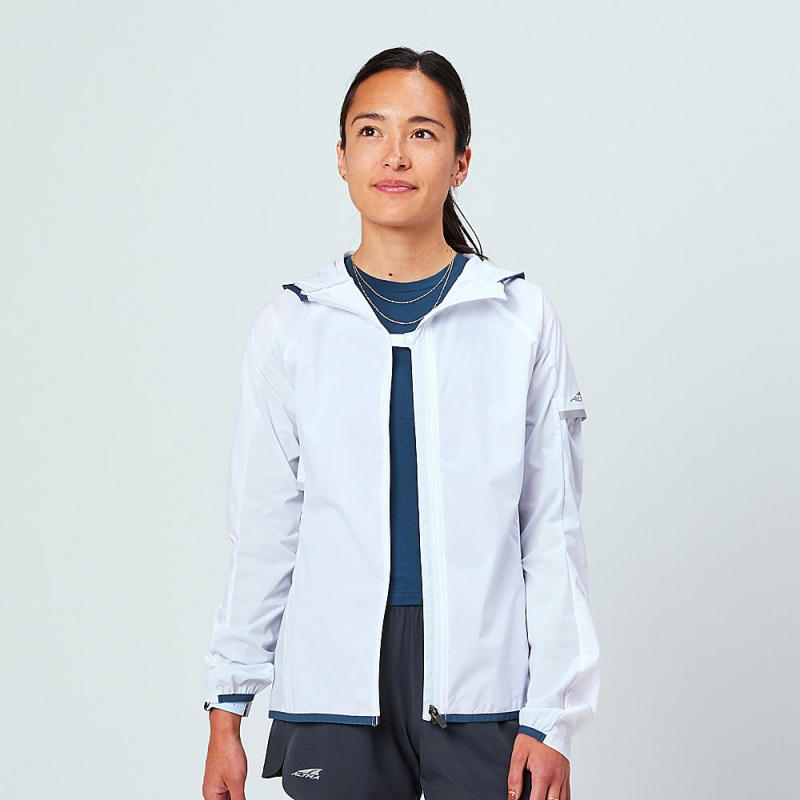 Altra TRAIL WIND Women\'s Jackets White | TZG-928671